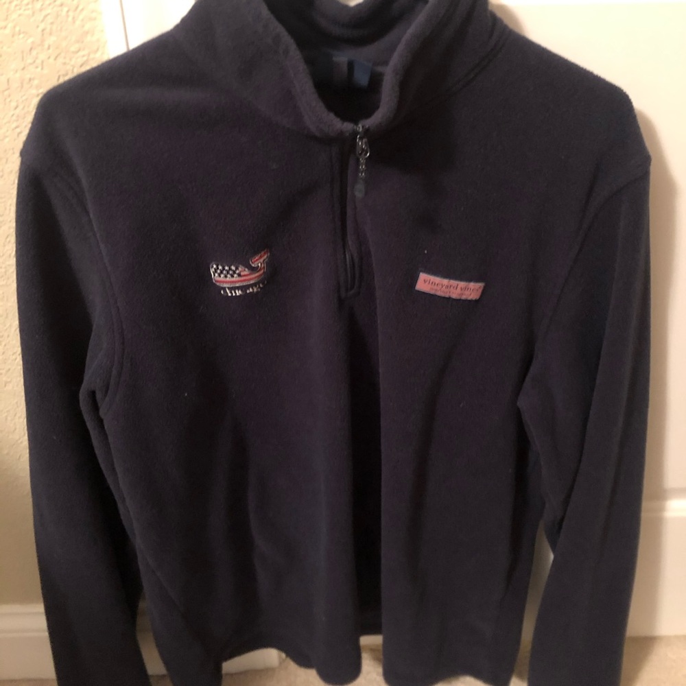 Vineyard vines Chicago men’s pull over